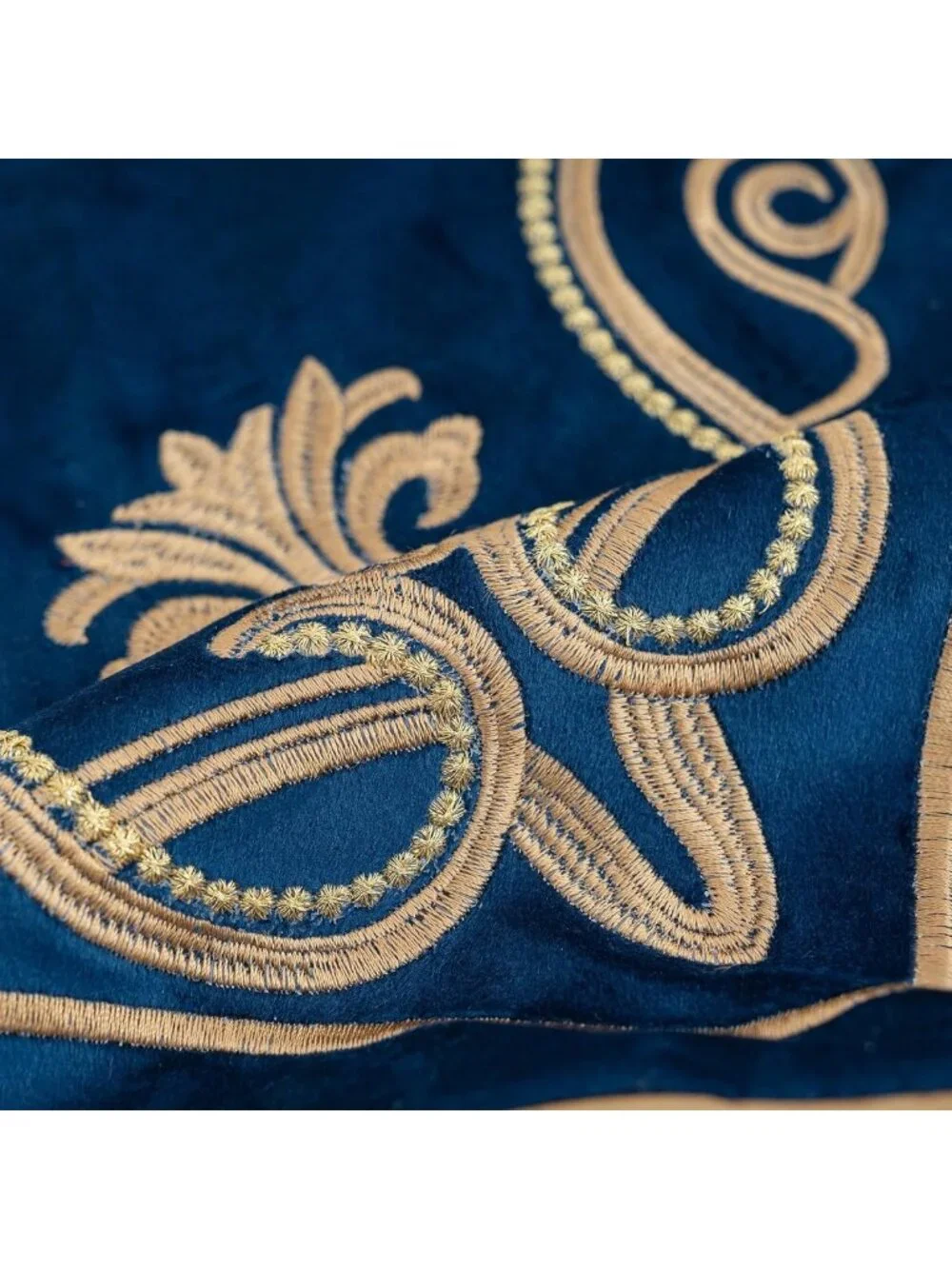 Luxurious 18x18 Floral Velvet Pillow Cover, Embroidered Decorative Throw for